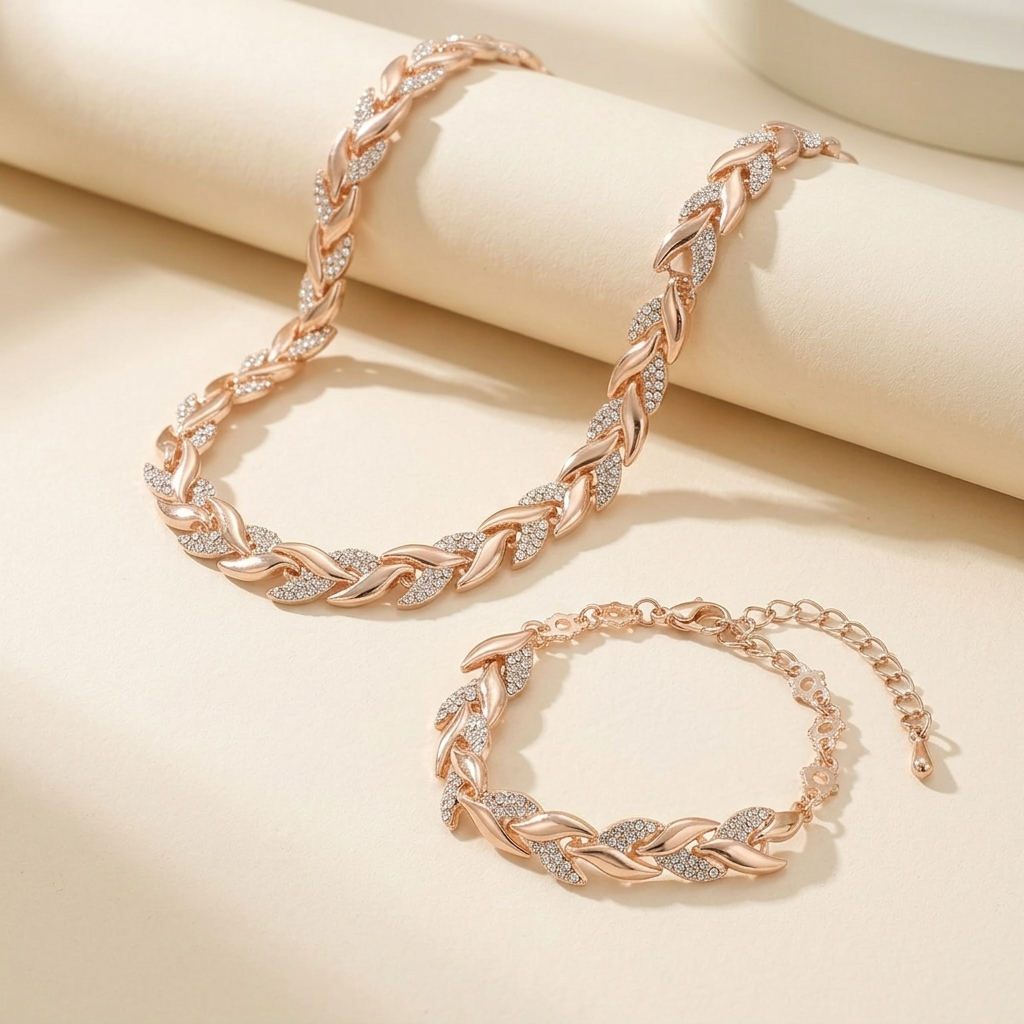 Claudine | Handgemaakte visstaart hanger en armband